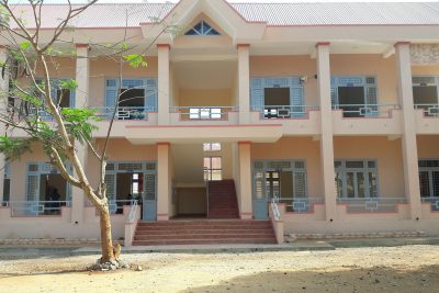 Nhà hiệu bộ trường TH&THCS Đinh Núp Nhà hiệu bộ trường TH&THCS Đinh Núp