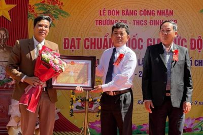 TRƯỜNG TIỂU HỌC VÀ THCS ĐINH NÚP ĐÓN BẰNG CÔNG NHẬN ĐẠT CHUẨN QUỐC GIA, MỨC ĐỘ 1. TRƯỜNG TIỂU HỌC VÀ THCS ĐINH NÚP ĐÓN BẰNG CÔNG NHẬN ĐẠT CHUẨN QUỐC GIA, MỨC ĐỘ 1.